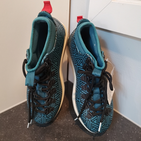 Native Fitzsimmons - Picture 1 of 6